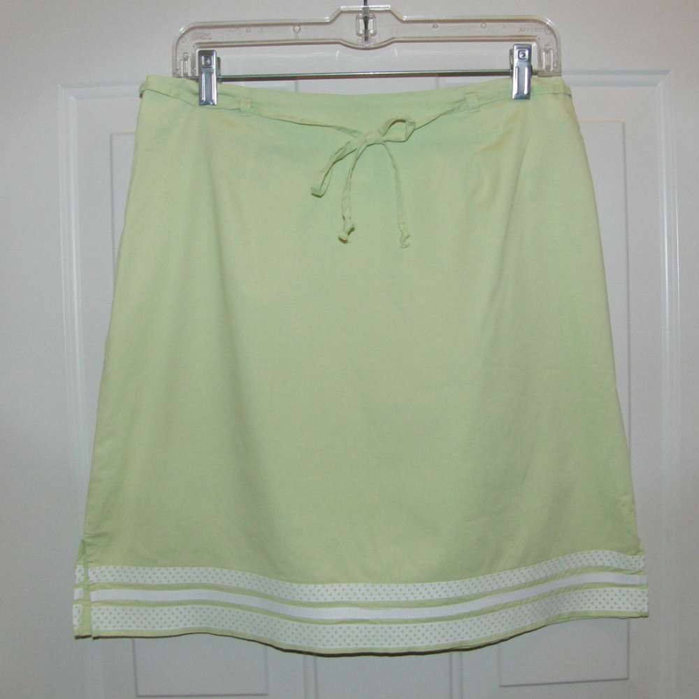 Light Green & White Skirt with cinch tie waist